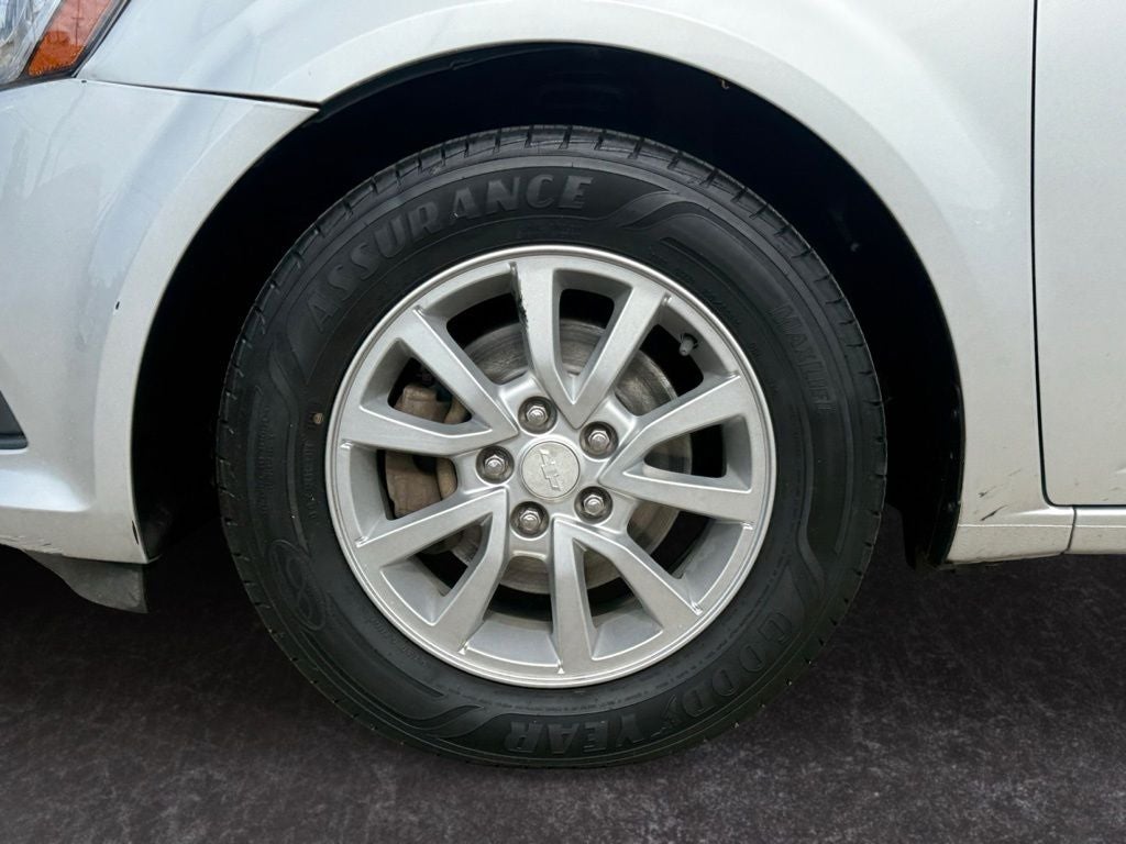 2017 Chevrolet Sonic LT Auto