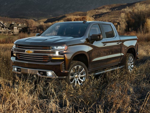2021 Chevrolet Silverado 1500 4WD Crew Cab Short Bed Custom