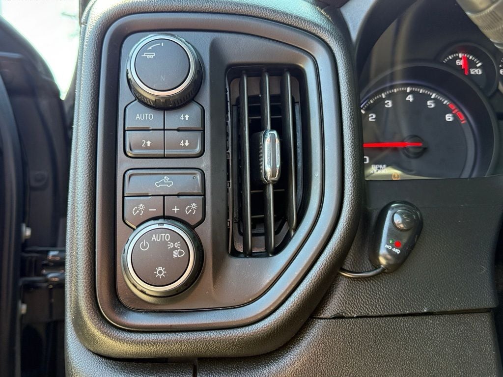2019 Chevrolet Silverado 1500 Custom Trail Boss