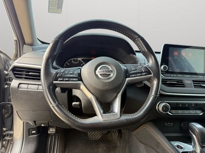 2020 Nissan Altima SR FWD