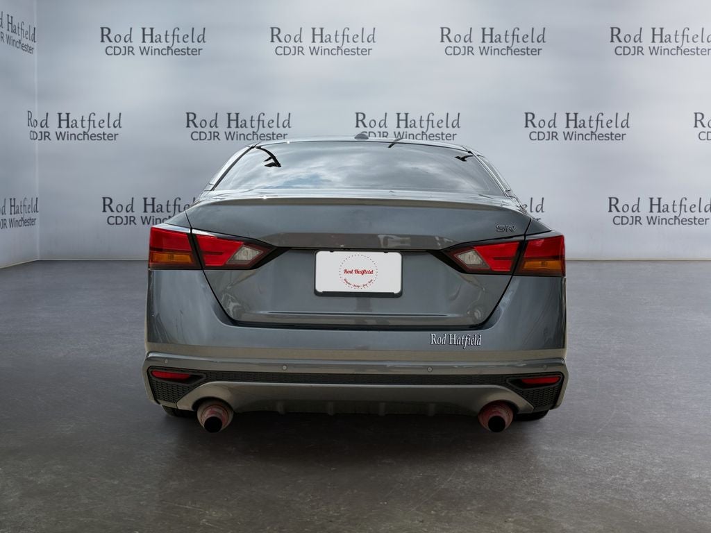 2020 Nissan Altima SR FWD