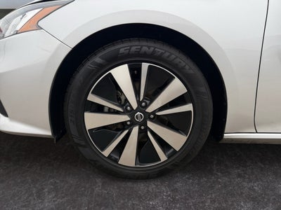 2022 Nissan Altima SV FWD