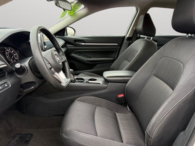 2022 Nissan Altima SV FWD