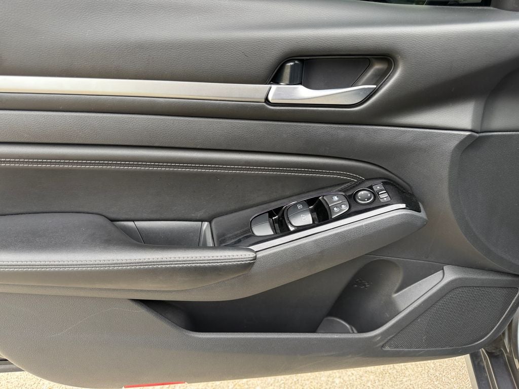 2021 Nissan Altima SL FWD