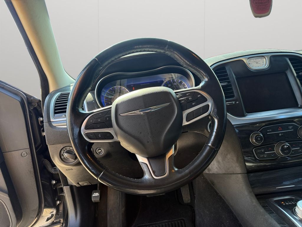 2020 Chrysler 300 Touring