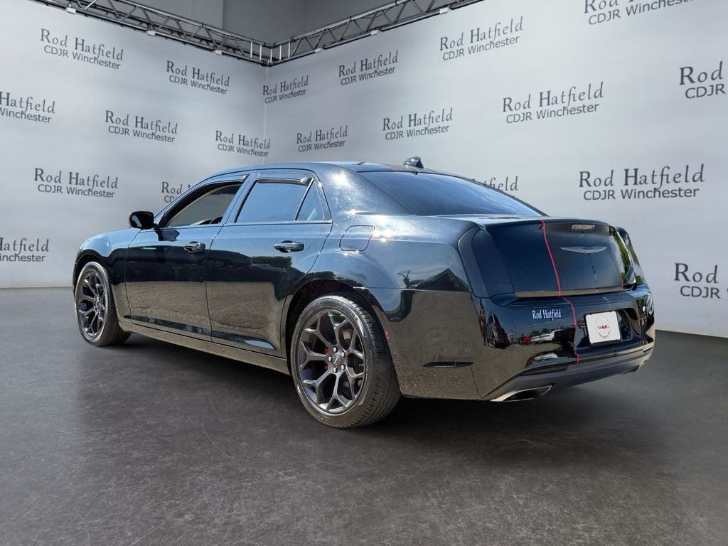 2020 Chrysler 300 Touring