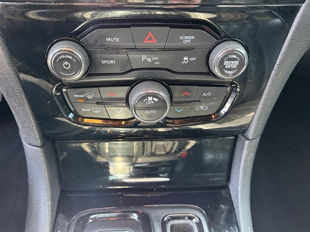 2021 Chrysler 300 300S