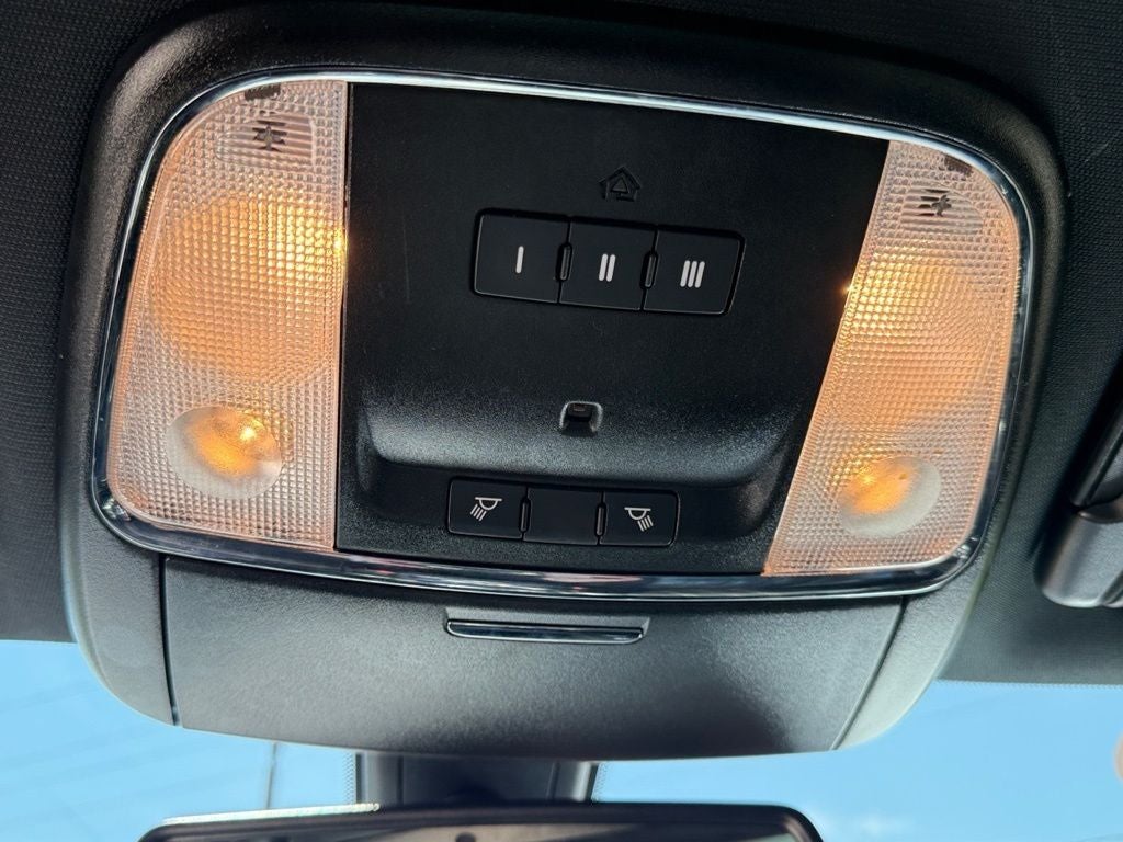 2021 Chrysler 300 300S