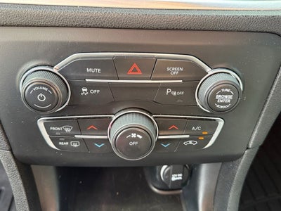 2020 Dodge Charger SXT RWD