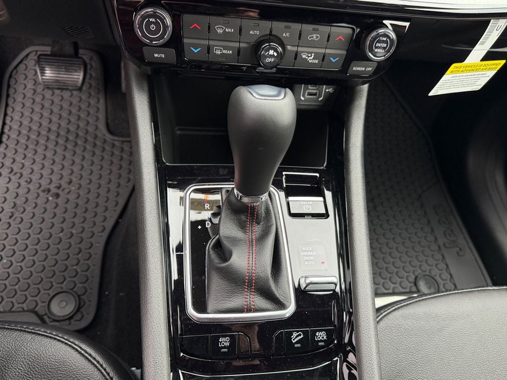 2026 Jeep Compass COMPASS TRAILHAWK 4X4