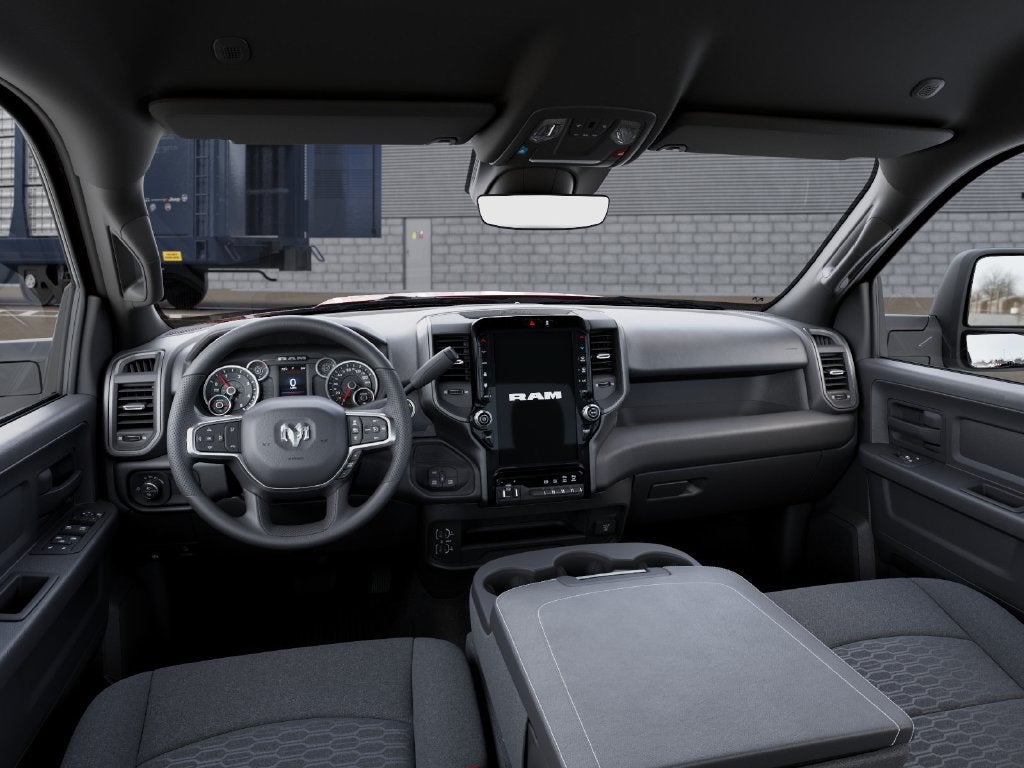 2027 RAM Ram 2500 RAM 2500 TRADESMAN CREW CAB 4X4 8' BOX