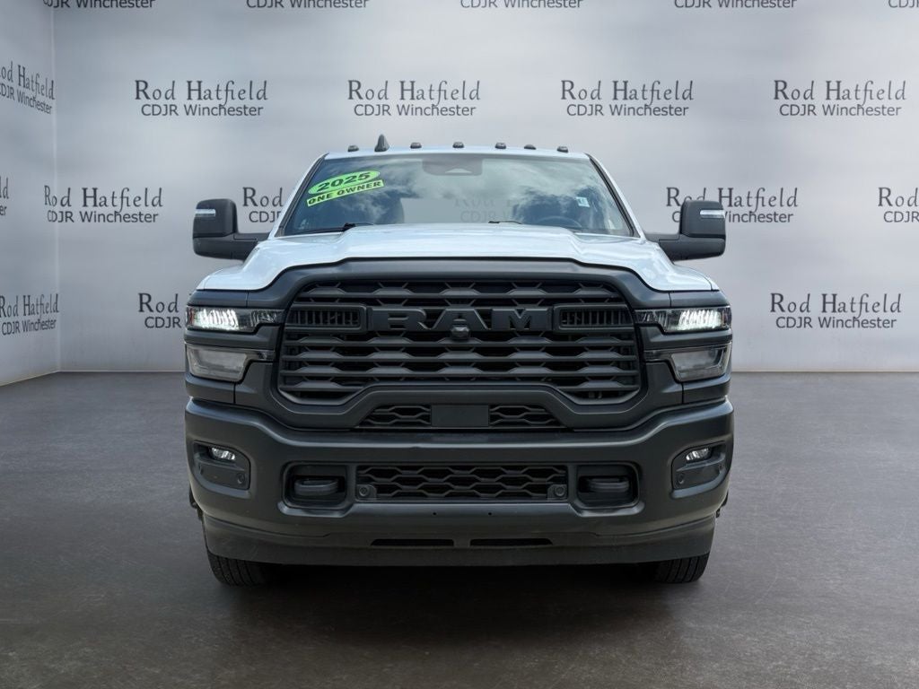 2025 RAM 3500 Tradesman Crew Cab 4x4 8' Box