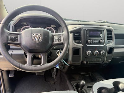 2018 RAM 3500 Tradesman Crew Cab 4x4 8' Box
