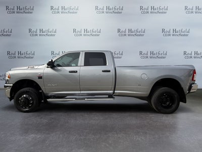2021 RAM 3500 Tradesman Crew Cab 4x4 8' Box