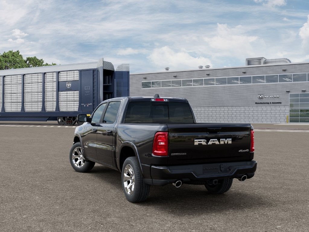 2027 RAM Ram 1500 RAM 1500 BIG HORN CREW CAB 4X4 5'7' BOX