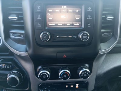 2022 RAM 2500 Tradesman Crew Cab 4x4 8' Box