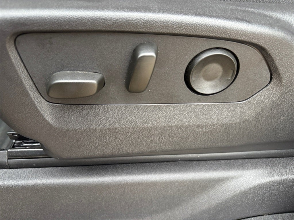 2024 Chevrolet Silverado 1500 4WD Crew Cab Short Bed Custom Trail Boss