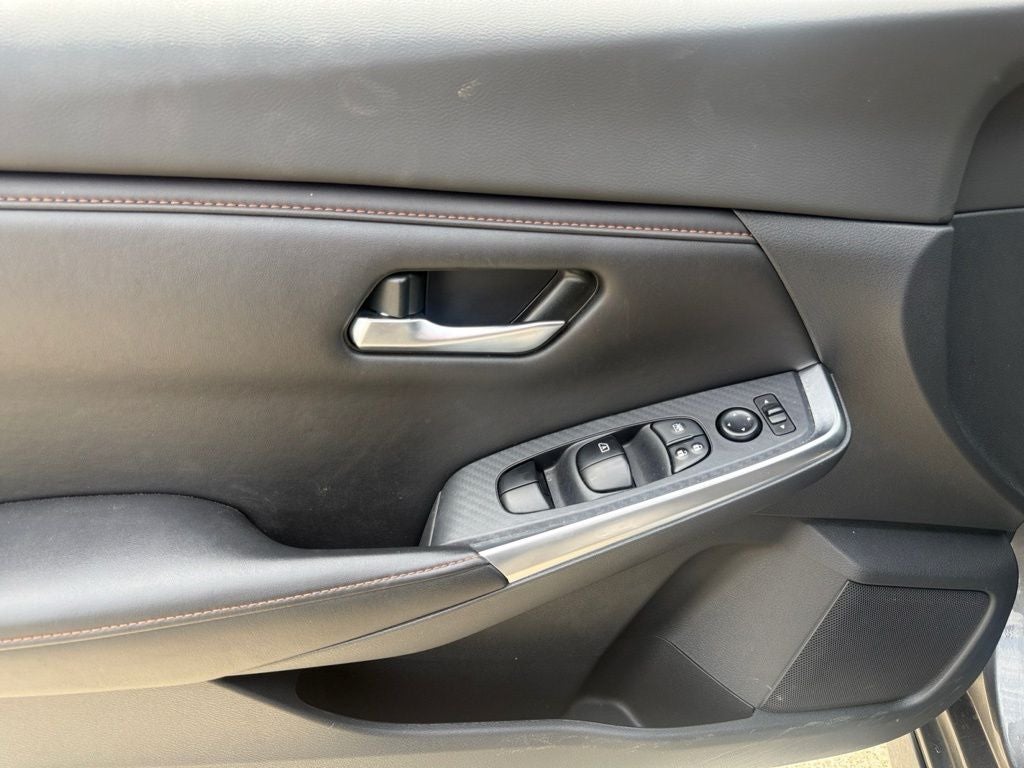 2022 Nissan Sentra SR Xtronic CVT