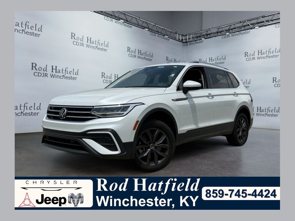 2023 Volkswagen Tiguan 2.0T SE