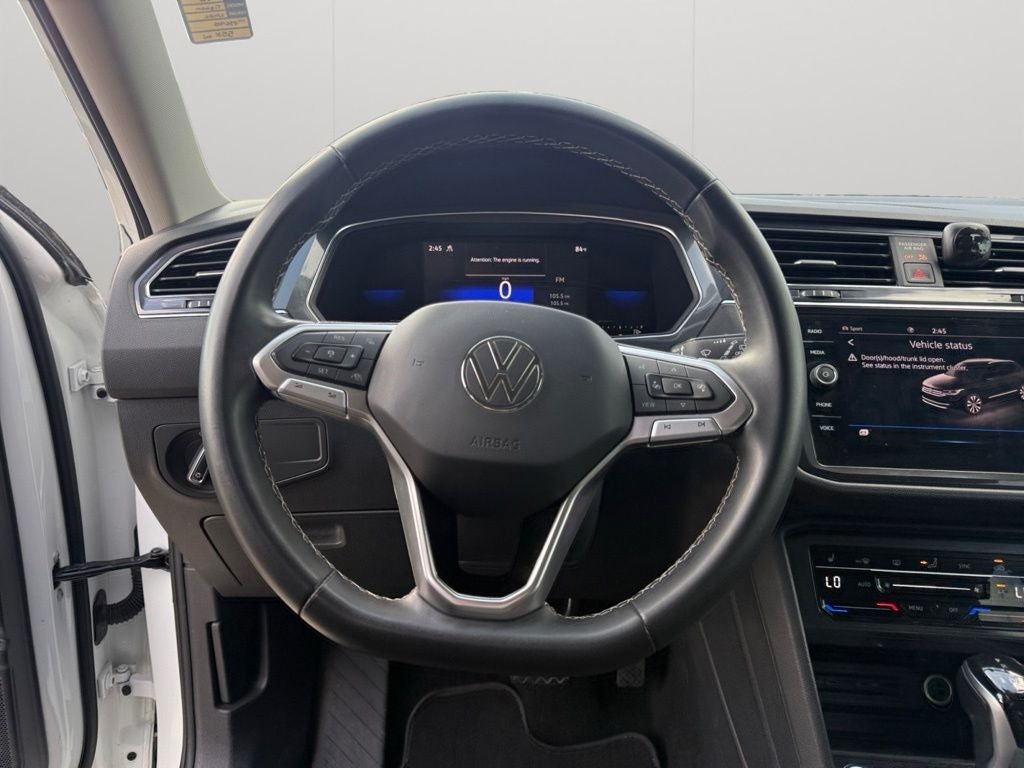 2023 Volkswagen Tiguan 2.0T SE