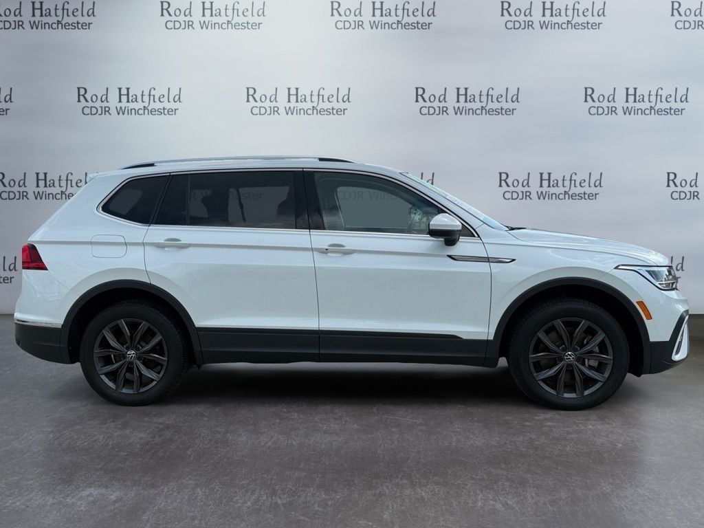 2023 Volkswagen Tiguan 2.0T SE