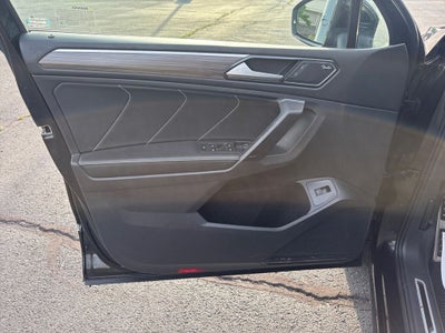 2023 Volkswagen Tiguan 2.0T SEL R-Line