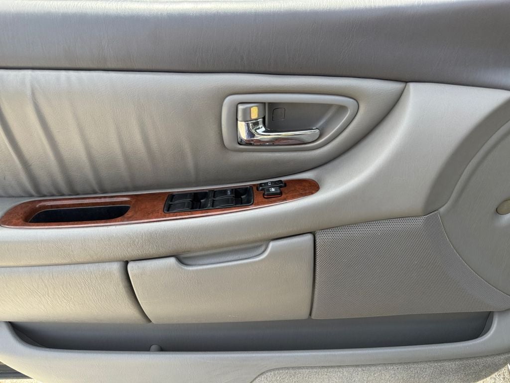 2002 Toyota Avalon XL