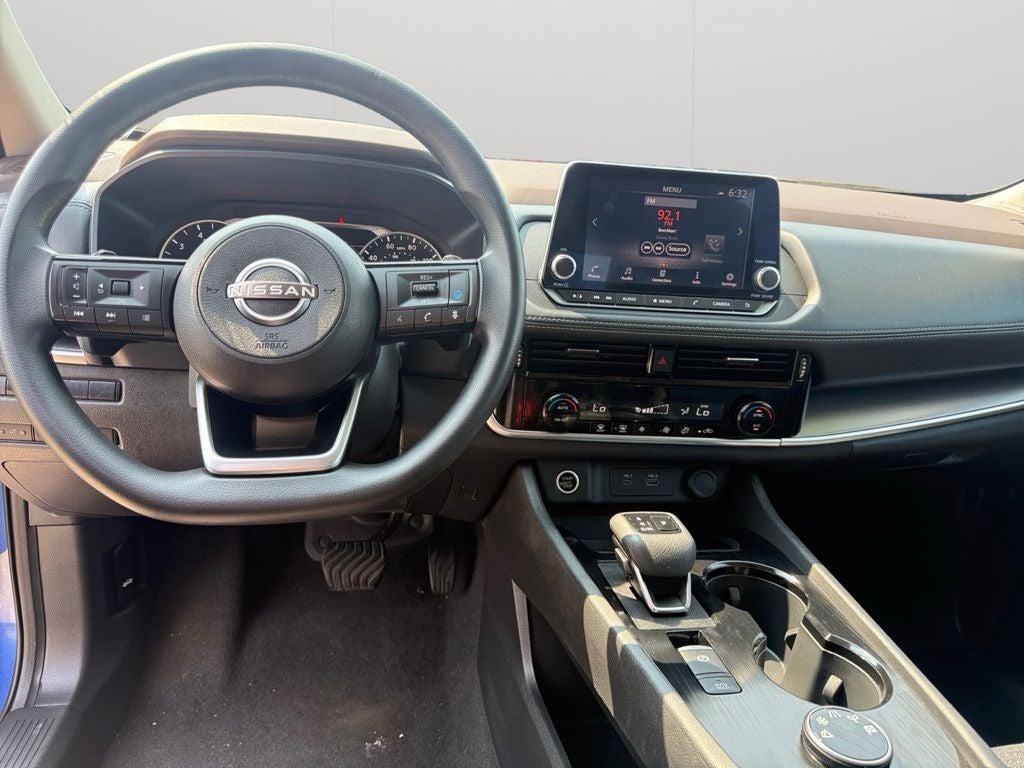 2022 Nissan Rogue SV Intelligent AWD