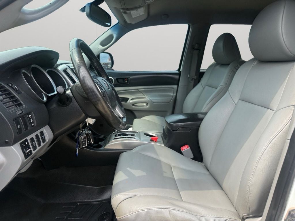2015 Toyota Tacoma Base V6