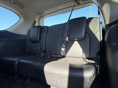 2016 INFINITI QX80 Base