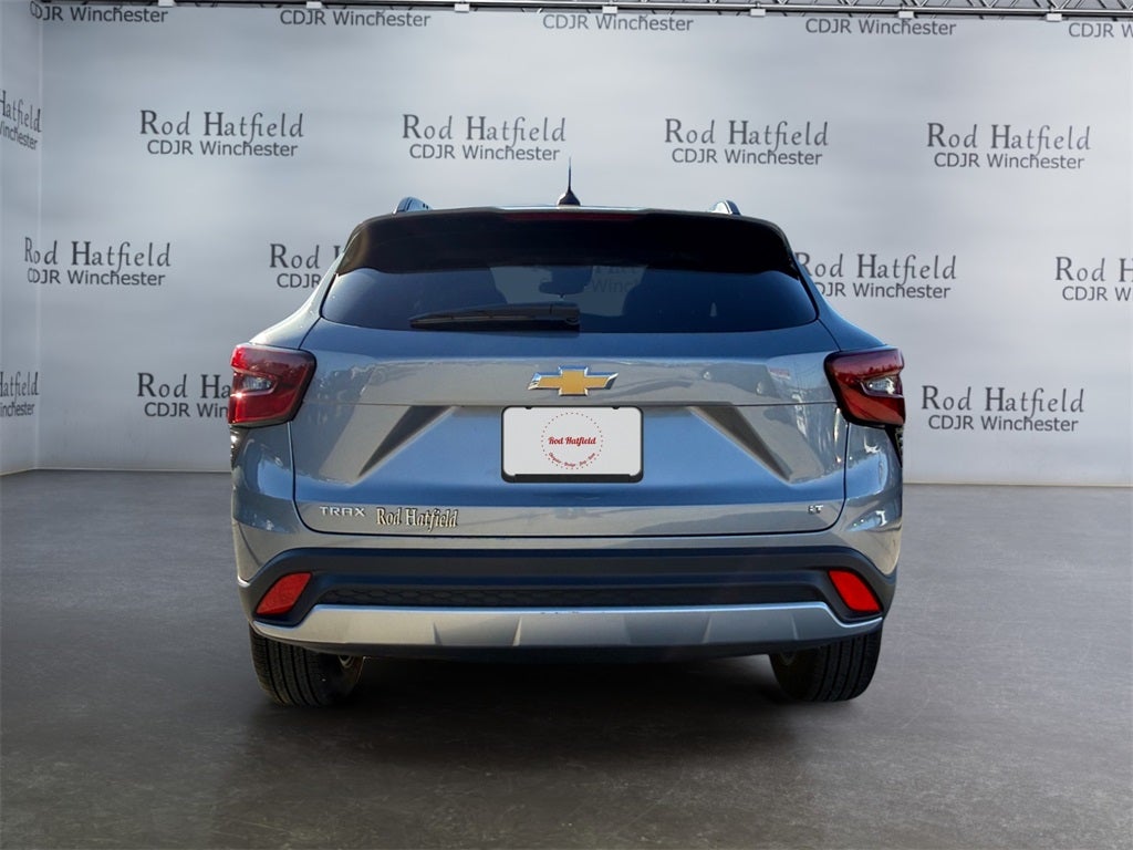 2025 Chevrolet Trax FWD LT