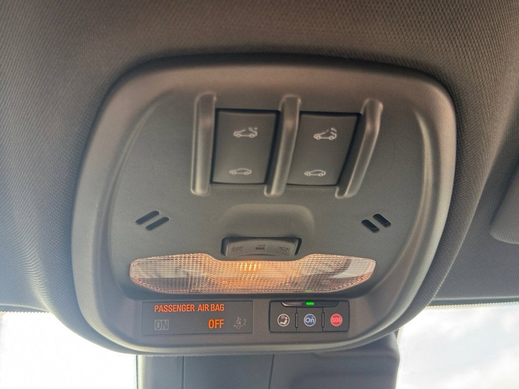 2025 Chevrolet Trax FWD 2RS