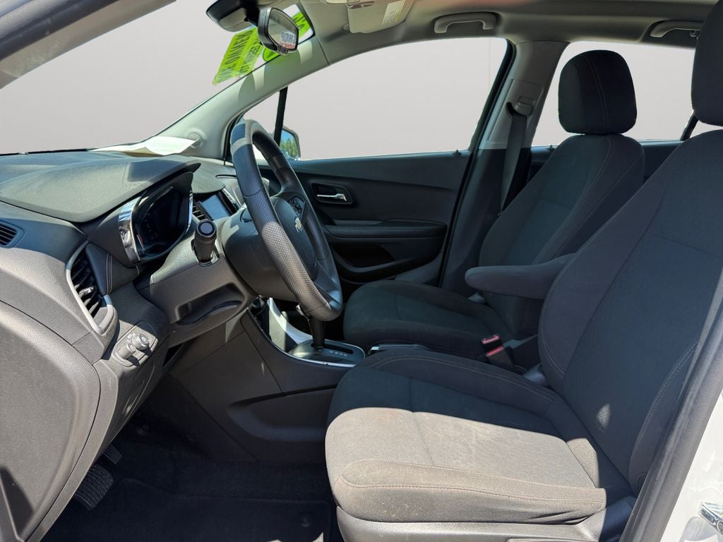 2022 Chevrolet Trax AWD LS