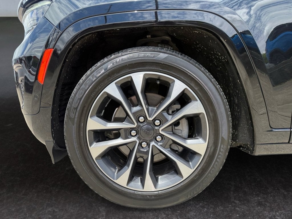 2022 Jeep Grand Cherokee Overland