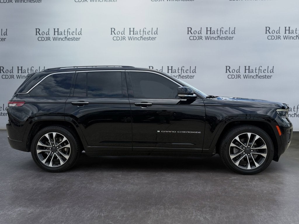 2022 Jeep Grand Cherokee Overland