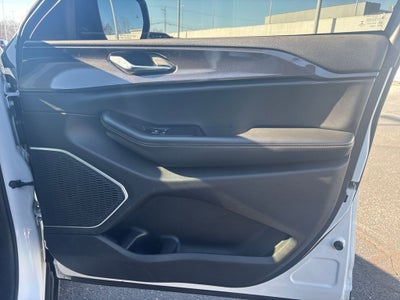 2021 Jeep Grand Cherokee L Laredo