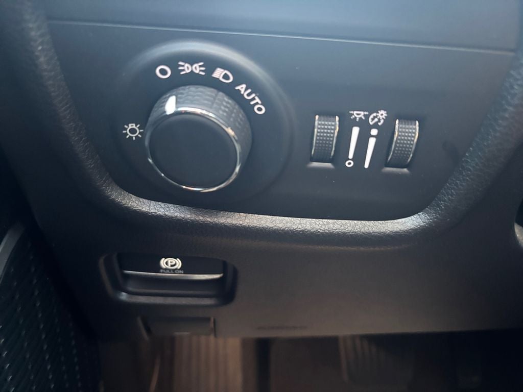 2021 Jeep Grand Cherokee L Laredo