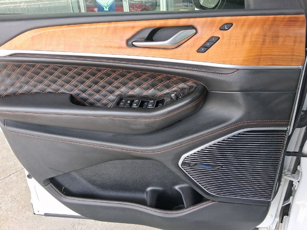 2021 Jeep Grand Cherokee L Summit