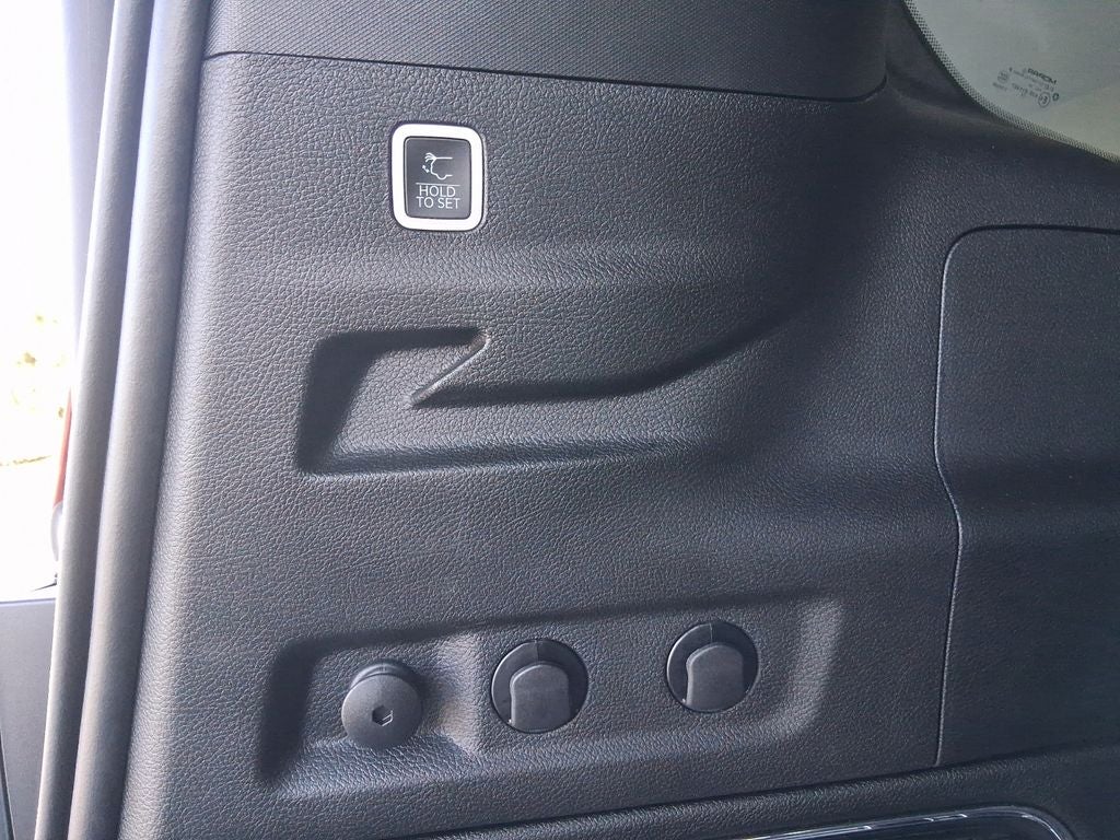 2024 Jeep Wagoneer L Series III