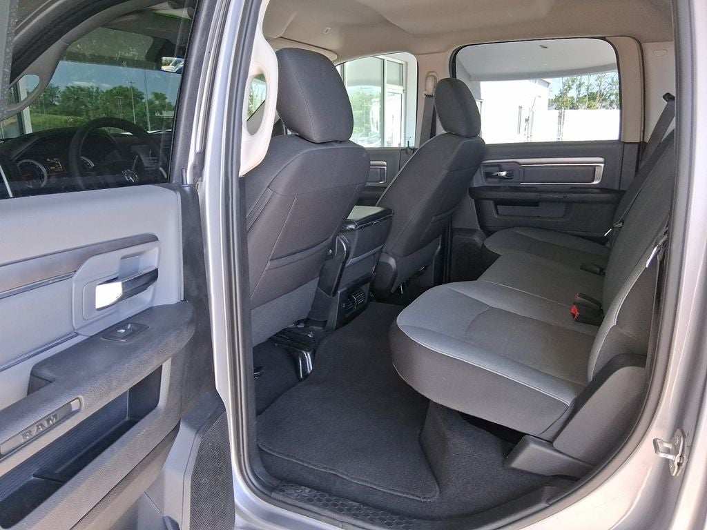 2022 RAM 1500 Classic SLT