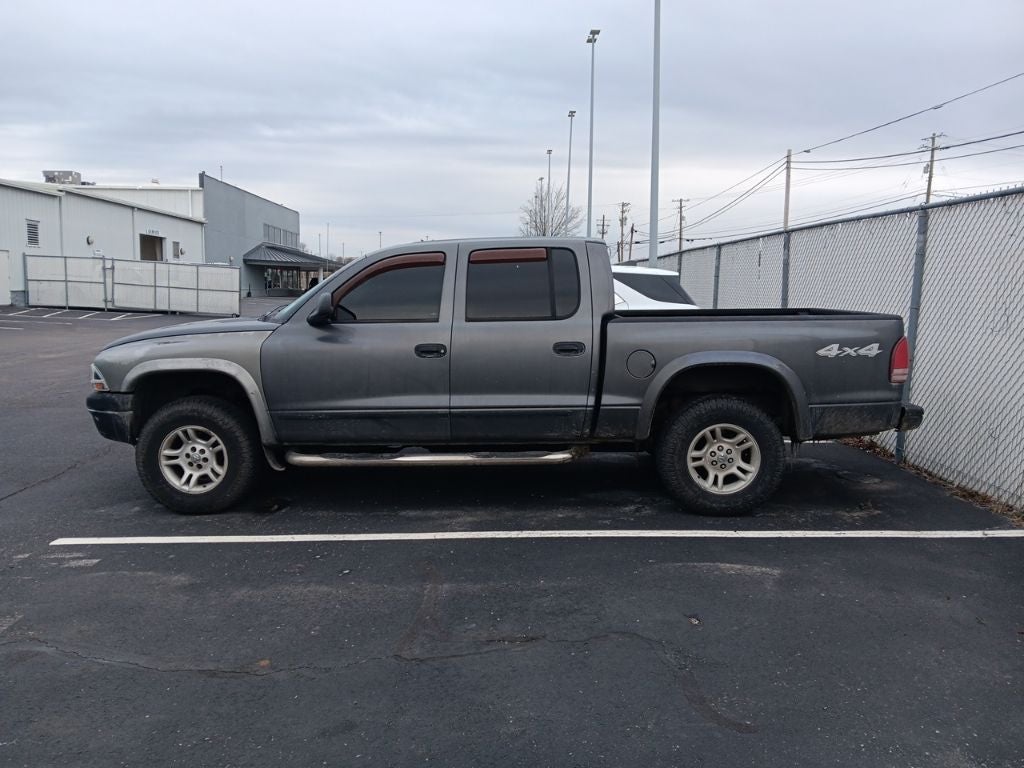 2004 Dodge Dakota SLT 131 WB