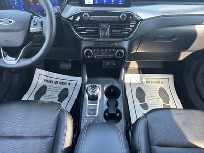 2022 Ford Escape Titanium