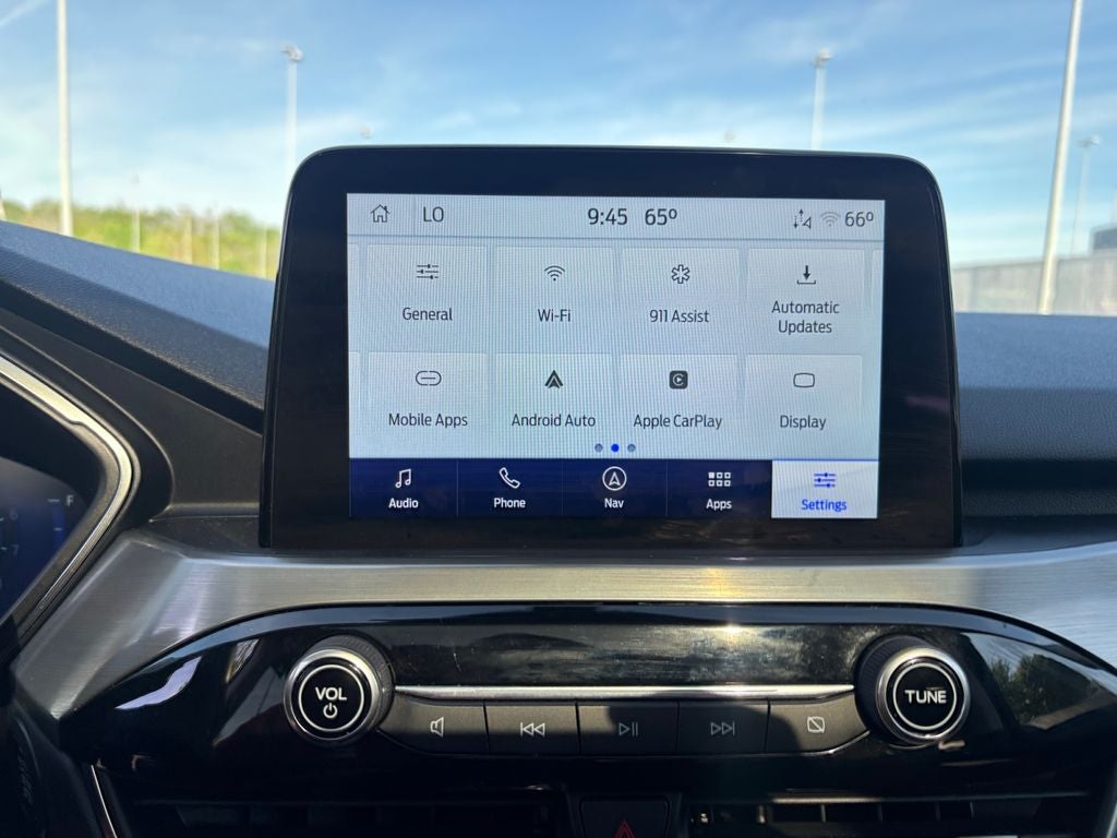 2022 Ford Escape Titanium