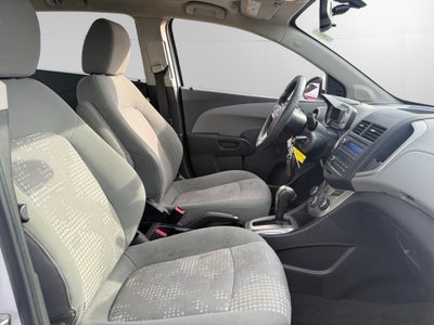 2016 Chevrolet Sonic LS