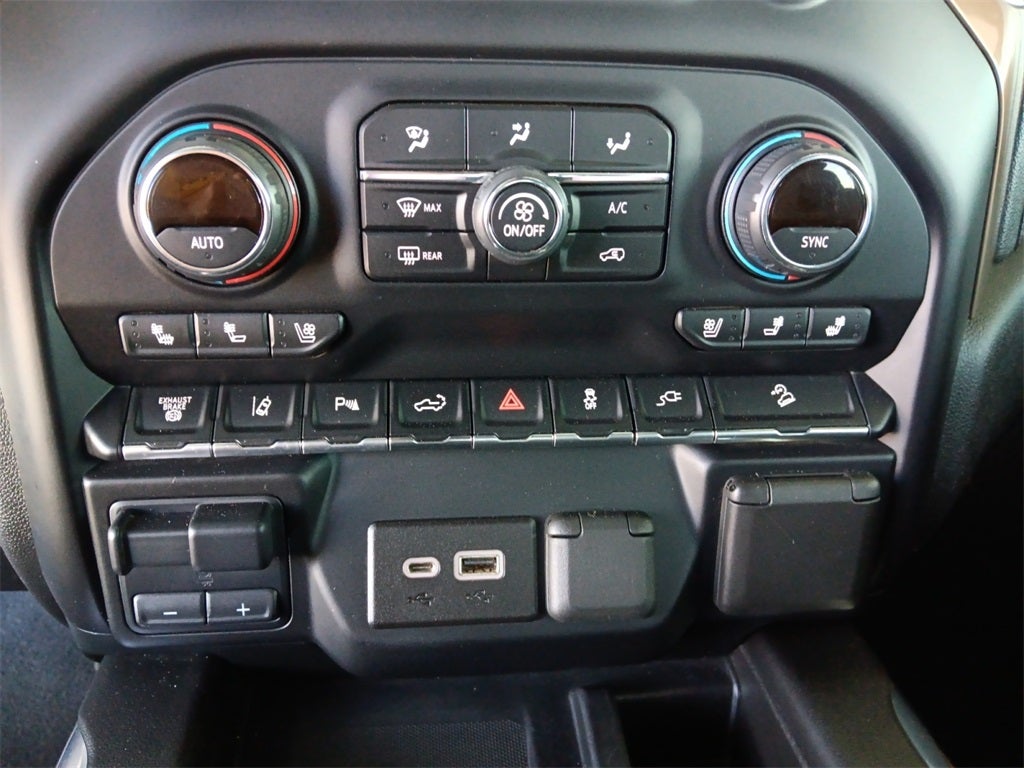 2022 Chevrolet Silverado 3500HD High Country