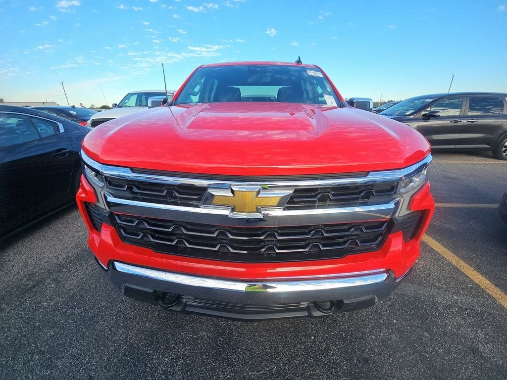2025 Chevrolet Silverado 1500 LT LT1