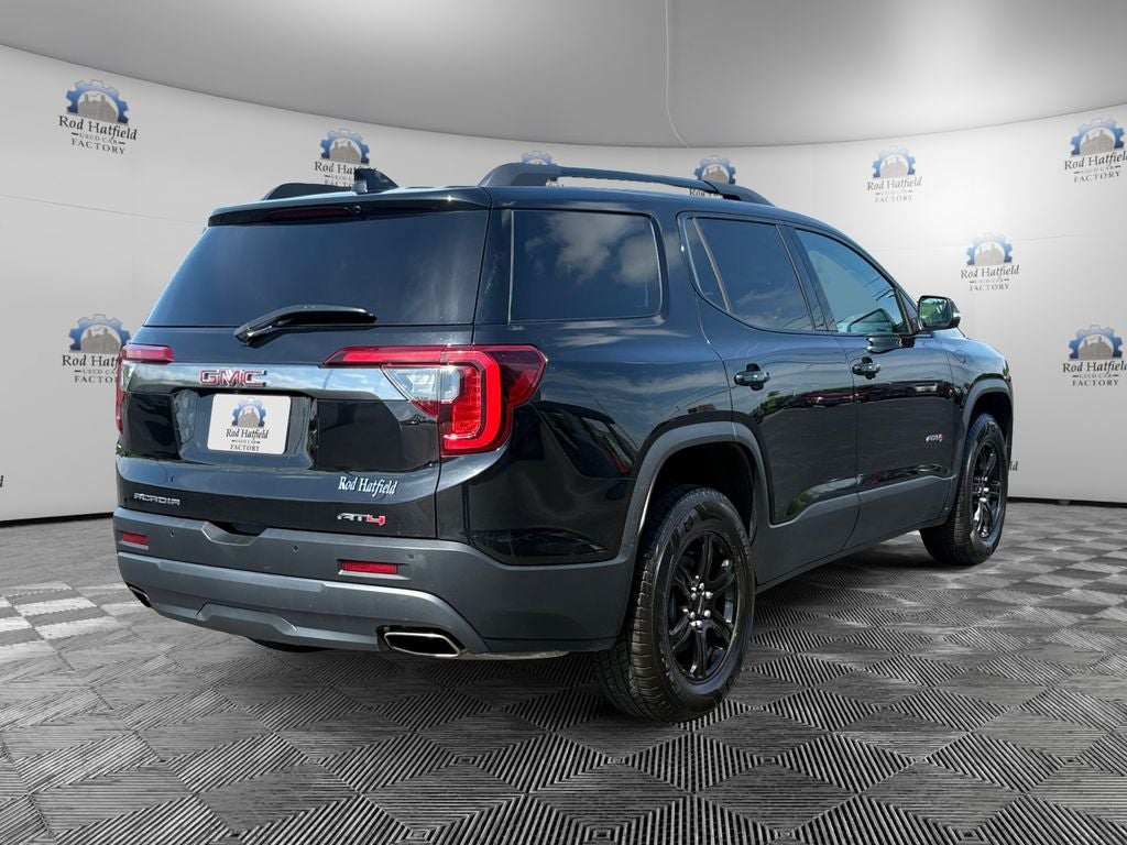 2023 GMC Acadia AT4