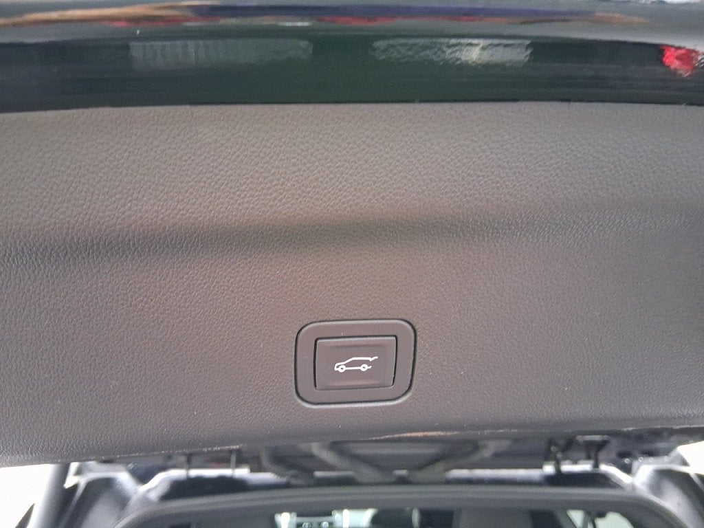 2024 GMC Yukon XL AT4