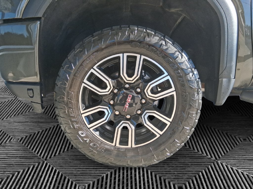 2023 GMC Sierra 2500HD AT4