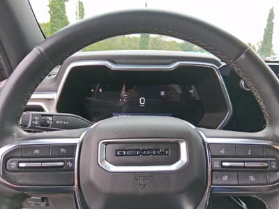 2023 GMC Canyon Denali